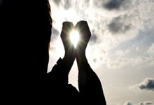 埃文·弗格森：考駕照比踢比賽都困難！.